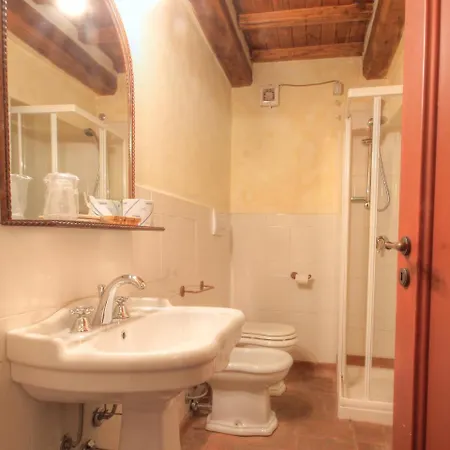 Locazione Turistica Le Grazie.3 Apartman Amelia